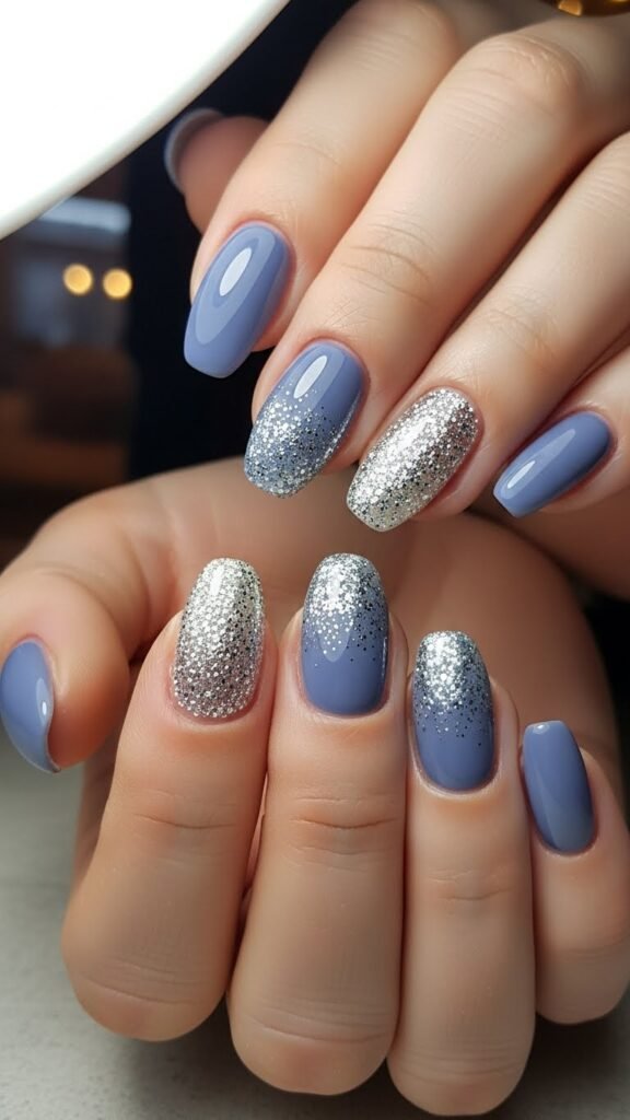14. Glitter Accent Nail Winter Manicure