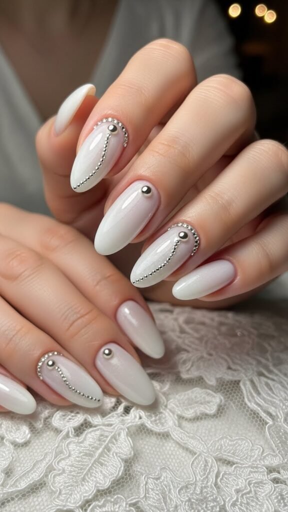 26. Bridal Trendy Nails