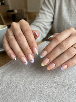 2. Modern French Tip Nails