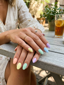 8. Pastel Rainbow Nails