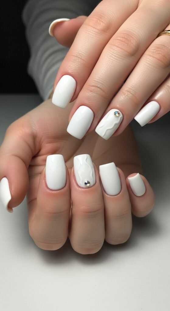 20. White Gel Nails