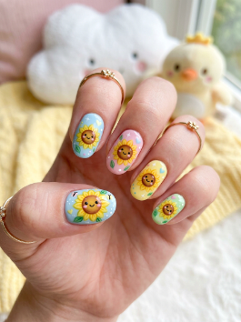 20. Cute Cartoon Sunflower Nails